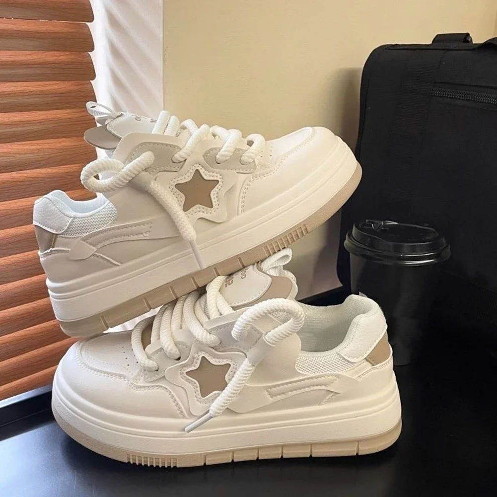 Star Walking Sneakers Y2K Plat - Running Gear Woman avis et prix